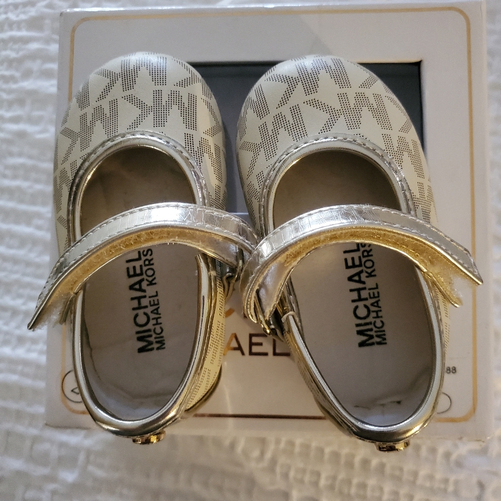 MK dress shoes